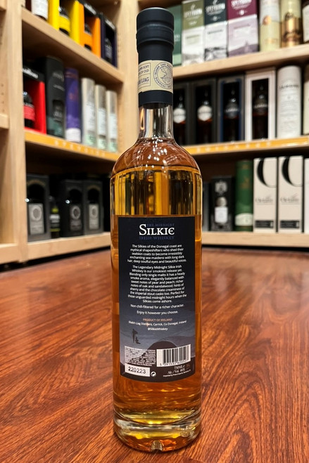 Silkie, The Legendary Midnight, by Sliabh Liag Distillers