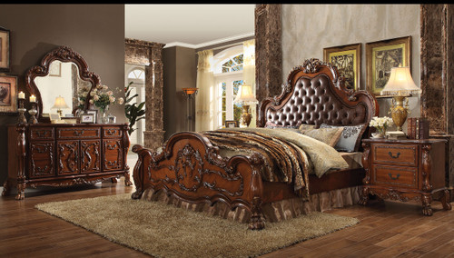 AC23140Q - Dresden Cherry Oak Formal Bed