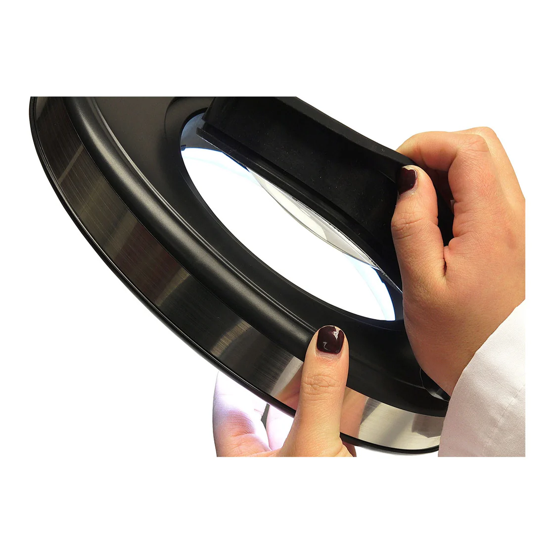 In-X® Magnifying Lamp 8 Diopter (3x) Bundled With A 5 Diopter Lens (2.25x)
