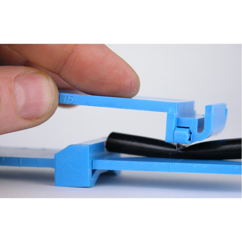 Cutter, Hand Sleeving