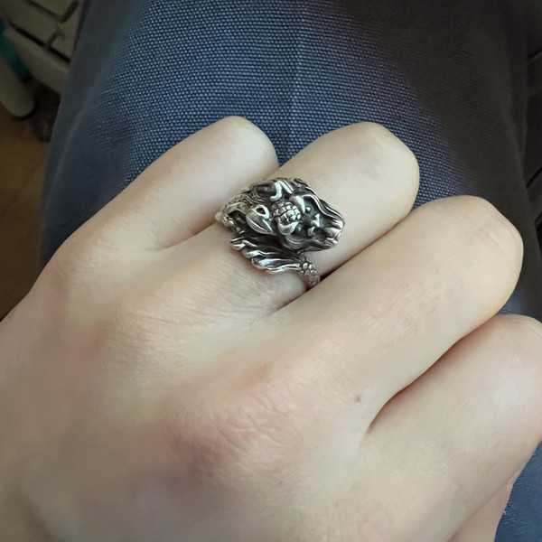 Sterling Silver Chinese Dragon Design Ring