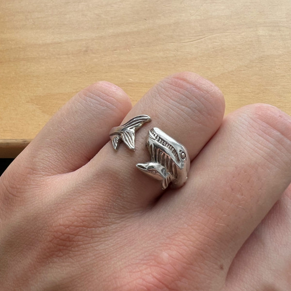 Sterling Silver Whale Ring 