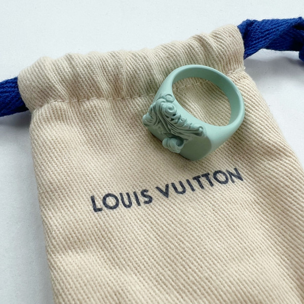 Louis Vuitton SS20 Ceramic Sculpture Ring 