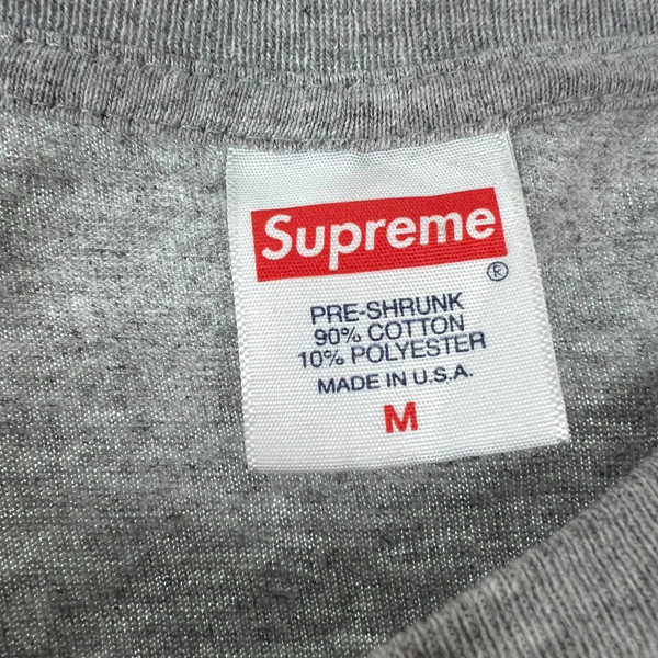 Supreme Queen T Shirt Grey .