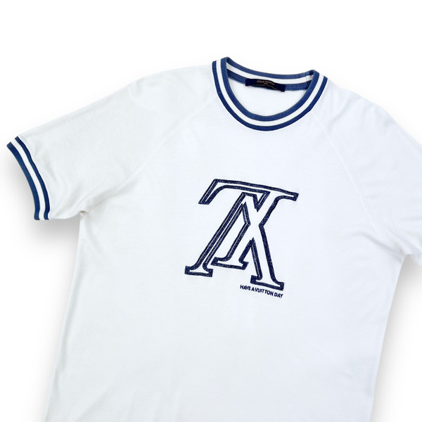 Louis Vuitton Upside Down Logo T Shirt 