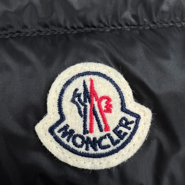 Moncler Agout Black Puffer Jacket 