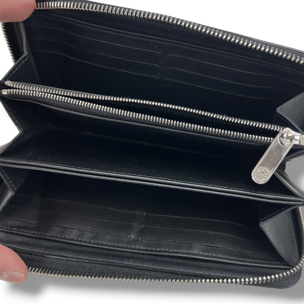 Louis Vuitton Mahina Zippy Wallet 