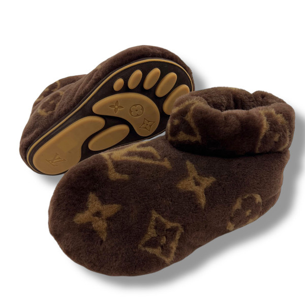 Louis Vuitton Footprint Boots 