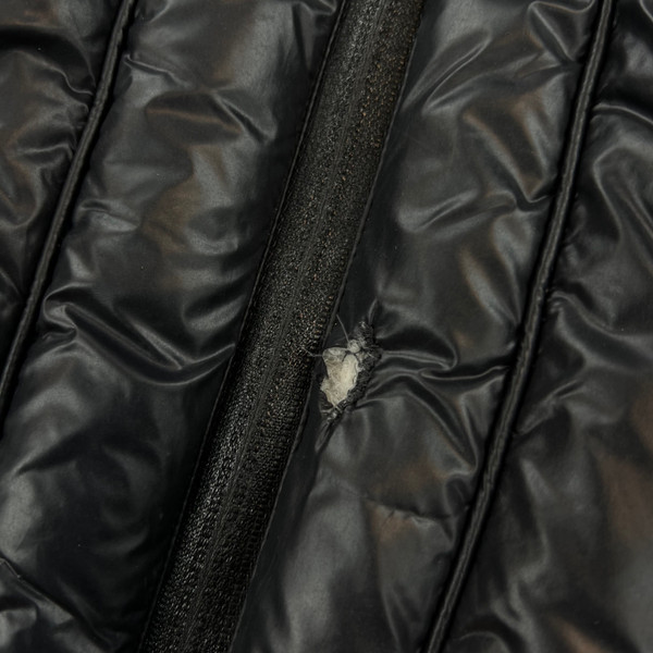 Prada Milano Womens Black Puffer Jacket