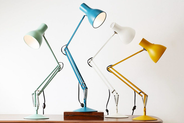 ​Task Light Highlight: The Desk Light for Your Home Office