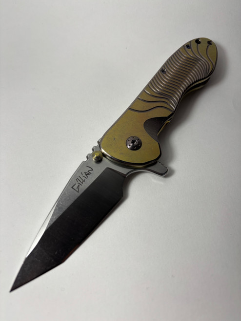 The Fallen Star Custom #95
CTS-XHP, High Porcelain Tumble, Anodized two colors 52 volts (bright bronze) and 21 (purple).
Laser   