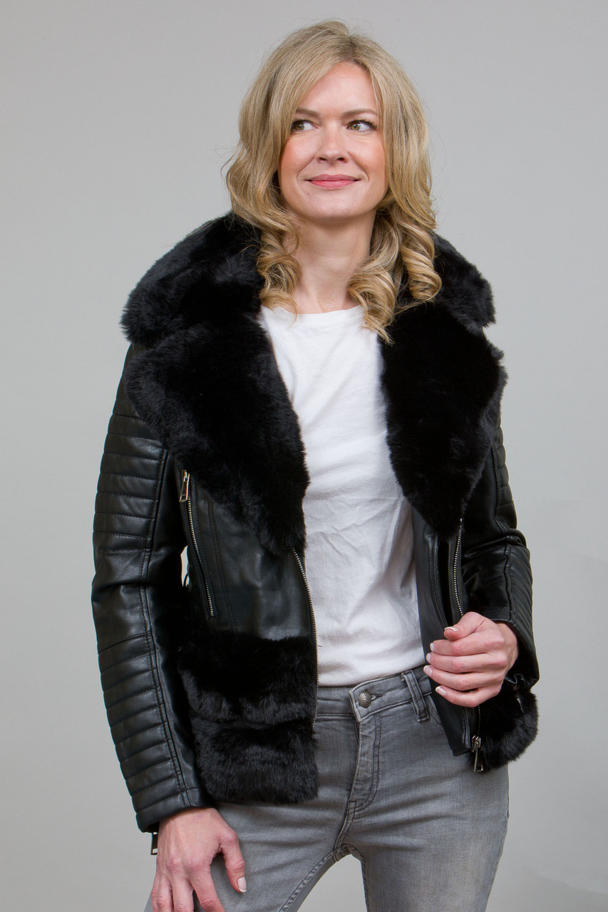 faux fur trim black coat