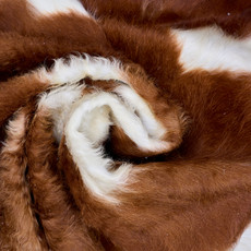 Cowhide Rug AUG26-063 (210cm x 180cm)