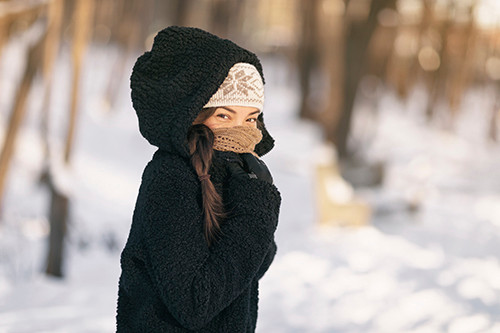 Be the Envy of the Crowd this Season with Genuine Sheepskin Gloves