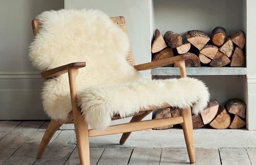 Same Skins, Different Price Tags: The Truth About Buying Sheepskin Rugs Online
