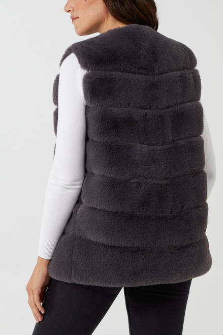 Luxury Pelted Faux Fur Gilet In Grey 