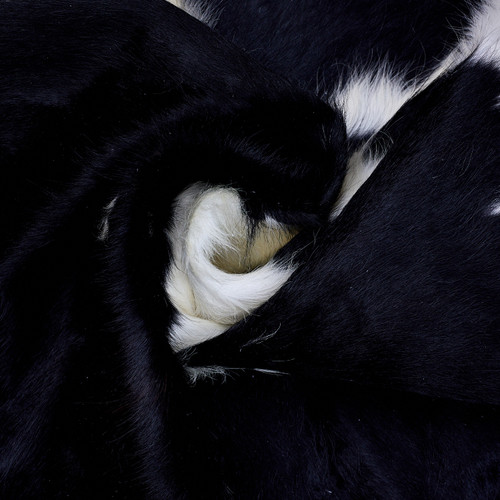 Cowhide Rug AUG26-083 (190cm x 180cm)