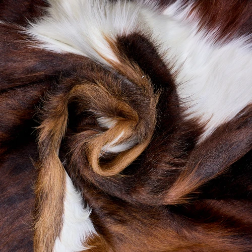 Cowhide Rug AUG26-085 (200cm x 180cm)