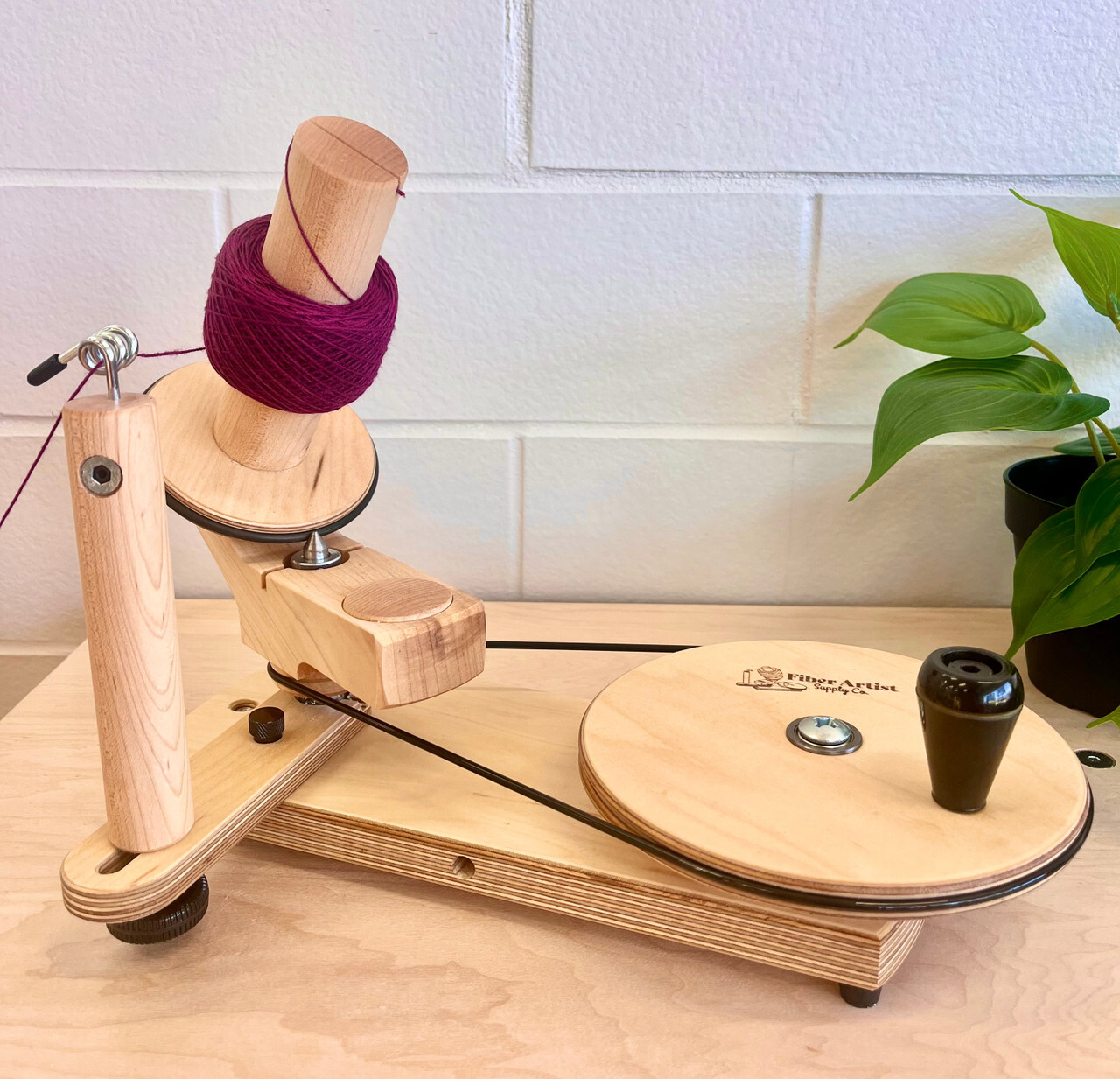 Jumbo Yarn Ball Winder
