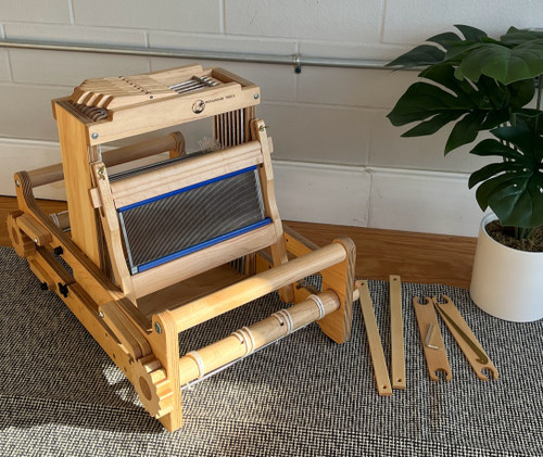 Maple 7-1/2 Inkle Shuttle for Weaving Loom