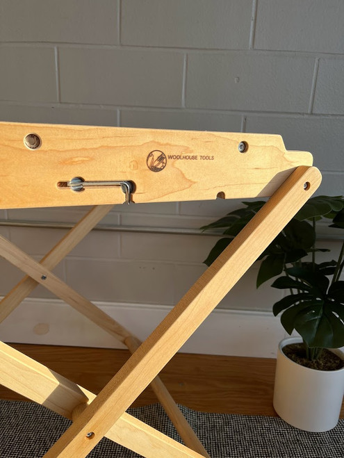 23" Norah Folding Travel Stand