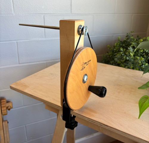 Studio Seconds - Bobbin Winder 2 Studio Seconds - Bobbin Winder 2