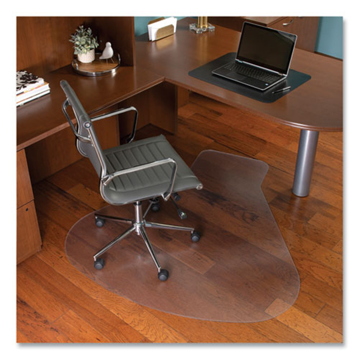 ES Robbins® Everlife Workstation Chair Mat For Hard Floors, With Lip, 66 x 60, Clear, 1 Each/Carton