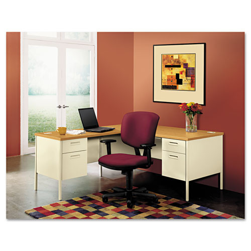 HON® Metro Classic Series Left Pedestal "l" Workstation Desk, 66" x 30" x 29.5", Mahogany/Charcoal, 1 Each/Carton