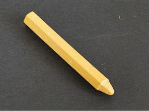 TIRE CRAYON YELLOW