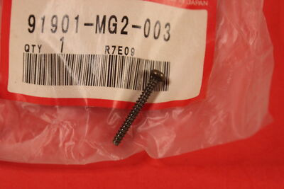 SCREW, TAP (3X25)