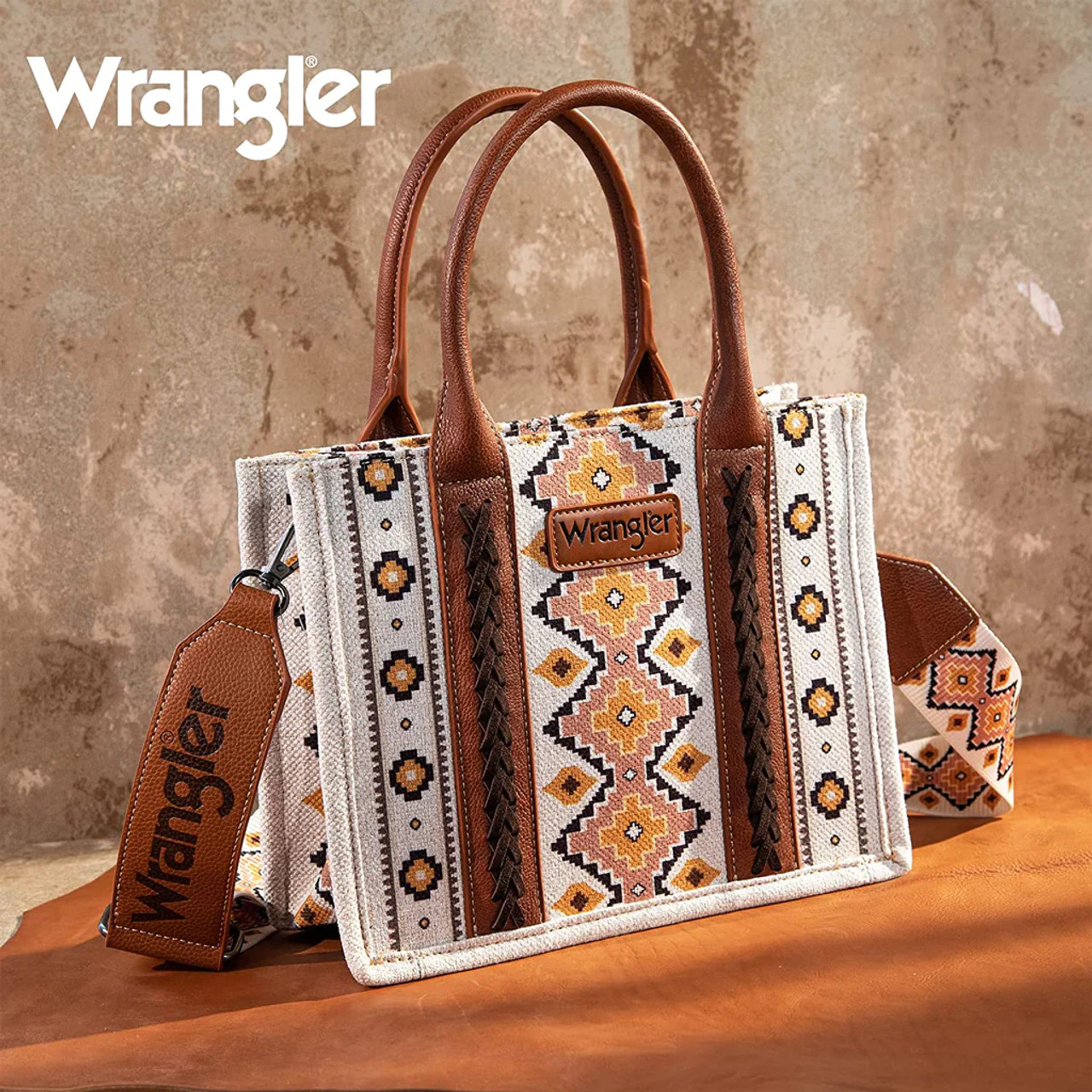 Wrangler Rita Canvas Aztec Print Tote Bag [White] – Broker Leather
