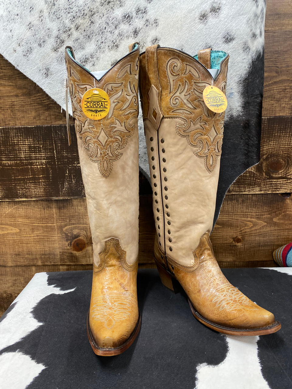 CORRAL C4218 HONEY/BONE WOMENS BOOT - FRINGE WESTERN WEAR