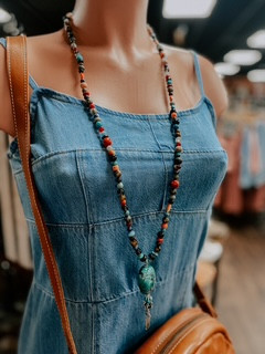 PAIGE WALLACE MULTICOLORED NECKLACE 