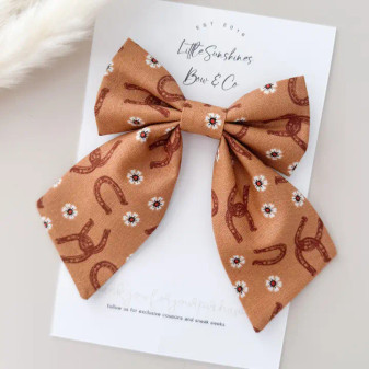 BROWN HORSESHOE BOW