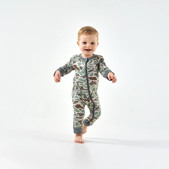 BURLEBO BABY ZIP-UP ONESIE IN RETRO DUCK CAMO