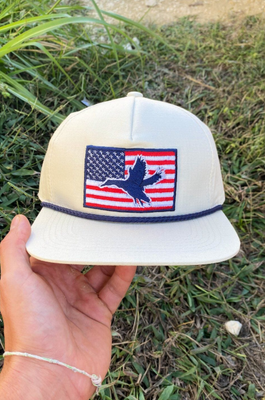 BURLEBO AMERICAN FLAG DUCK HAT