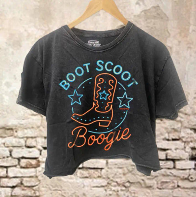 BOOT SCOOT BOOGIE CROPPED TEE
