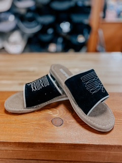 ROPER BLACK SUEDE SANDAL 