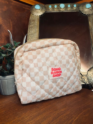 COWGIRL MAKEUP BAG - PUNCHY PEACH
