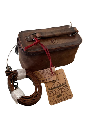 STS34938 TRAIN CASE CROSSBODY-BARONESS PETITE