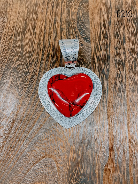 SOL T216 RED HEART PENDANT 