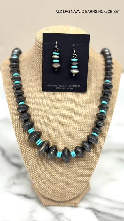 AUTHENTIC LARGE NAVAJO/TURQUOISE NECKLACE EARRING SET