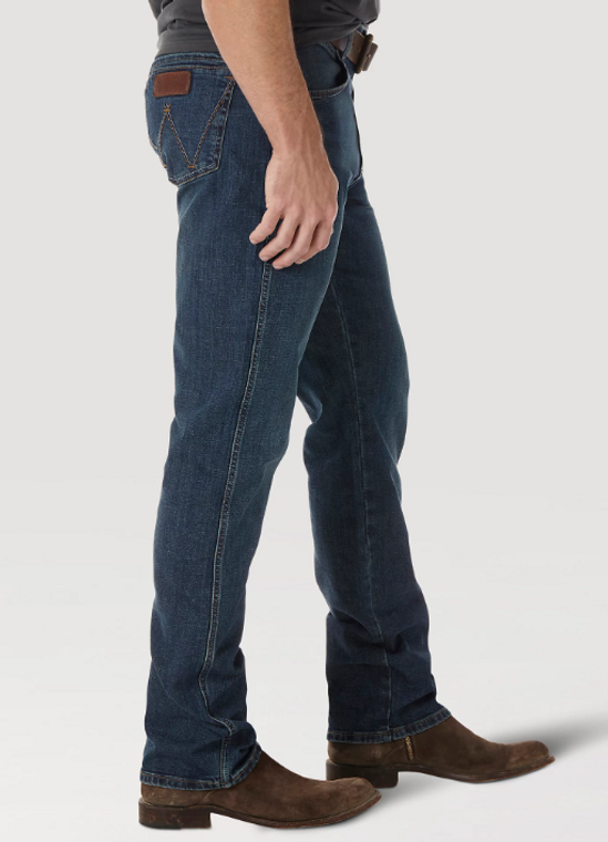 WRANGLER RETRO SLIM FIT STRAIGHT LEG JEAN IN PORTLAND