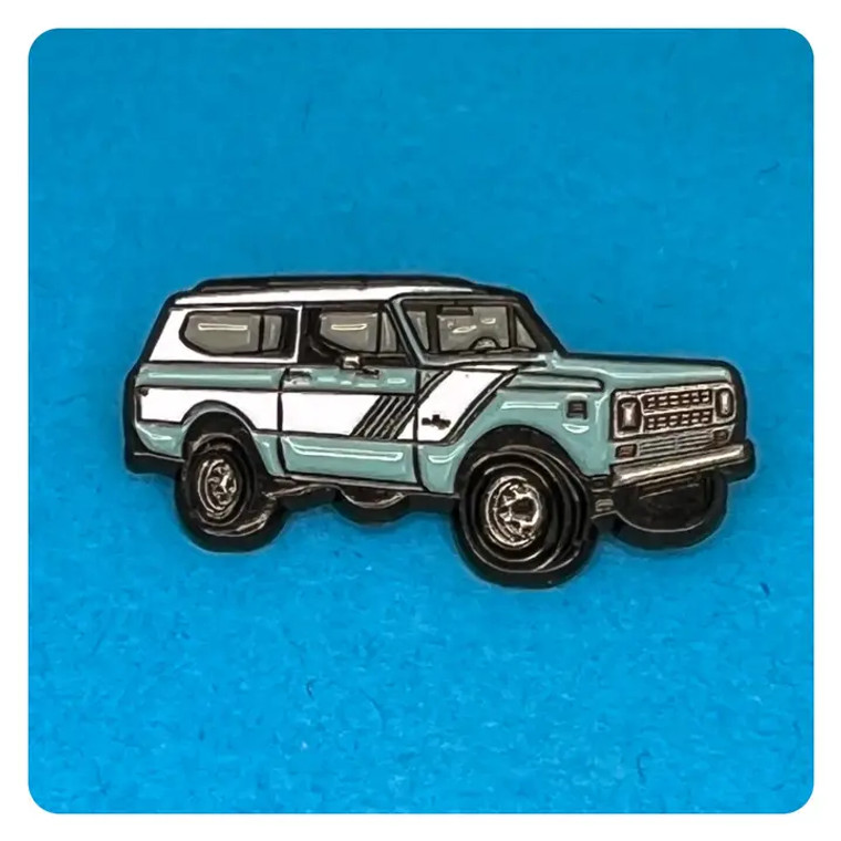 VINTAGE SCOUT PIN