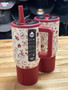 HYDROJUG RED WESTERN CHARM 20 OZ