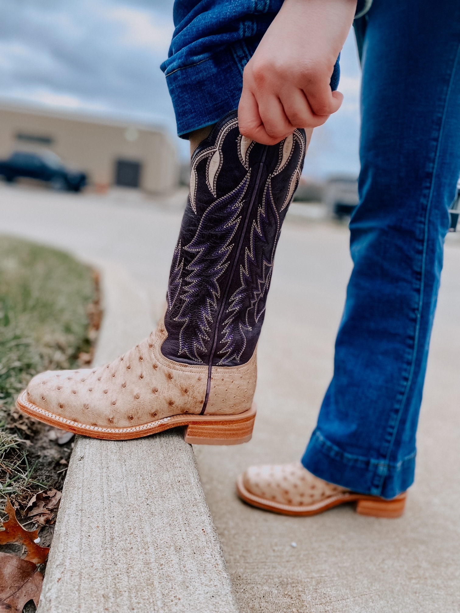 ALL FOOTWEAR - Page 1 - FRINGE WESTERN WEAR