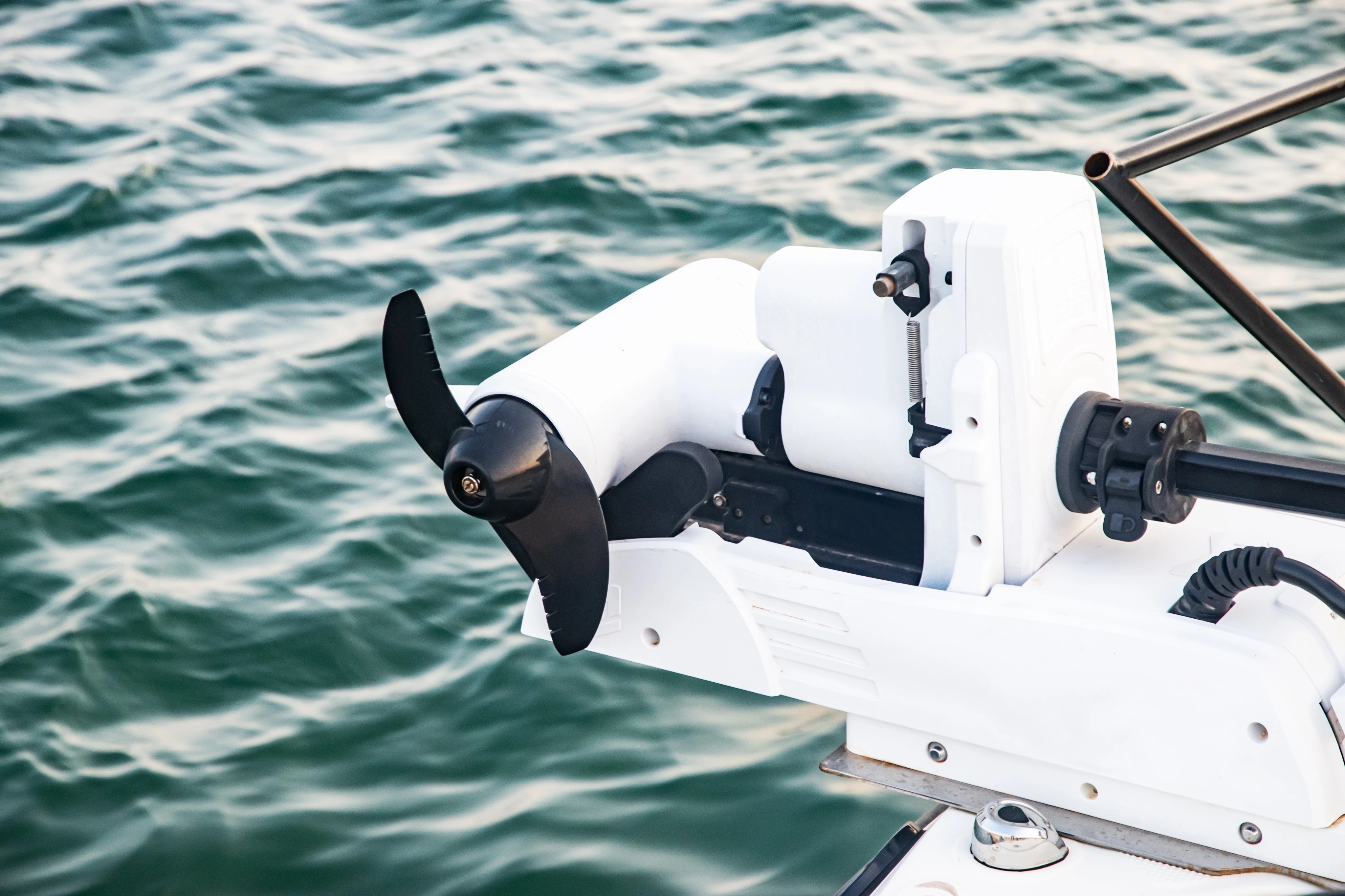 Boat with bow-mounted electric trolling motor
