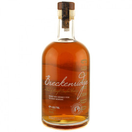 Breckenridge Bourbon Whiskey A Blend. Deep honey-amber hue with warm, pronounced aromas of under-ripe banana and brown sugar, with spicy notes of white pepper and toasted sesame. Light body with warm texture and long sweet oak, vanilla finish with a touch of bitterness to balance.