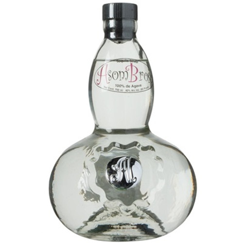 Crafted from specially-selected 100% blue agave, our "Silver" is the foundation for all we produce. Through a proprietary process of multiple distillations and filtration we have found the perfect balance in preserving taste while eliminating the harsh finish present in many other tequilas. AsomBroso El Platino is a sophisticated tequila perfect for sipping straight or mixing.