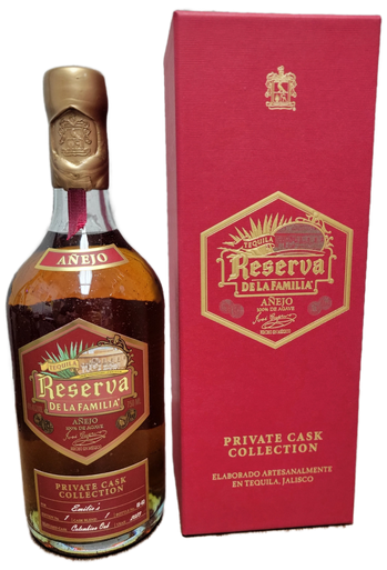 Jose Cuervo Reserva De La Familia Private Cask Anejo 750ml